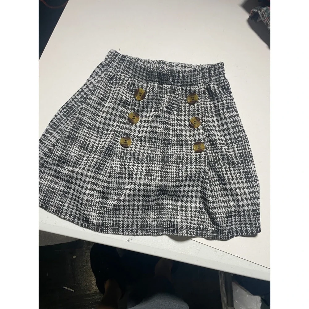 In Girl Skort Girls Size S 7-8 Black White Houndstooth Metallic Plaid Preppy‎